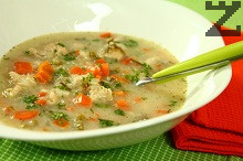 Пилешка супа с киноа