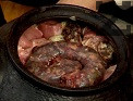 Редим пластове месо, ориз и зеле с цвекло.
